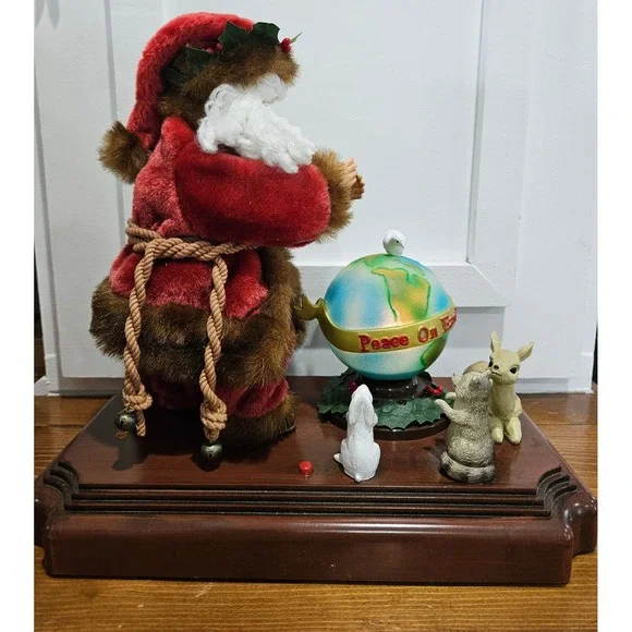 Holiday Time Peace on Earth Animated Musical Santa Woodland Forest Animals Boxed