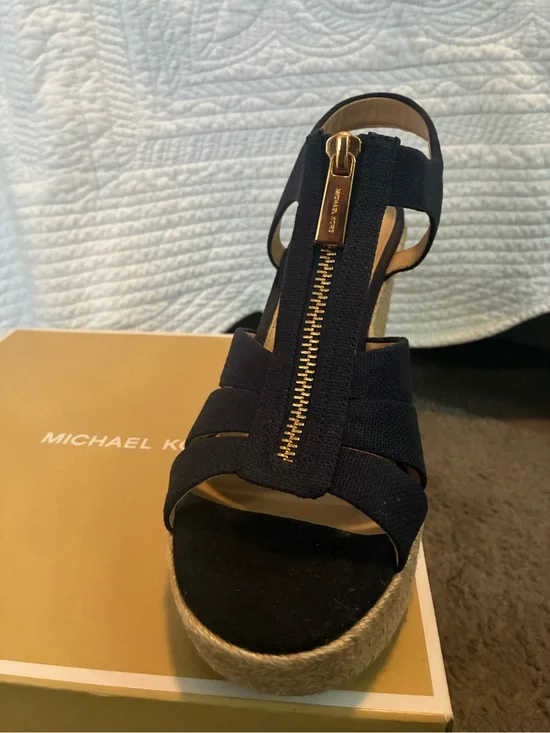 Michael Kors Navy Wedge Sandals with Gold Front Zip