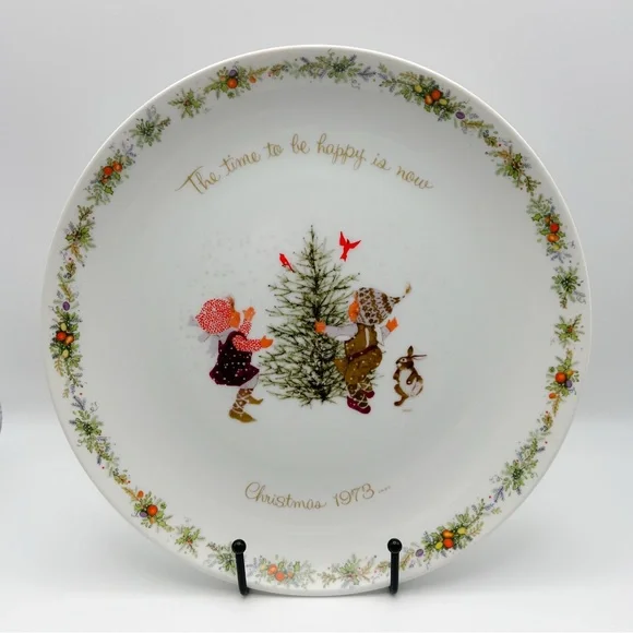 Vintage 1973 Christmas Plate, Holly Hobbie Comm Ed, Collectible Porcelain 10.5