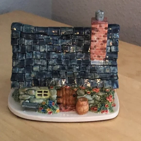 VTG Ann Cox Ceramics English Cottage Candle Holder Figurine Handmade in England