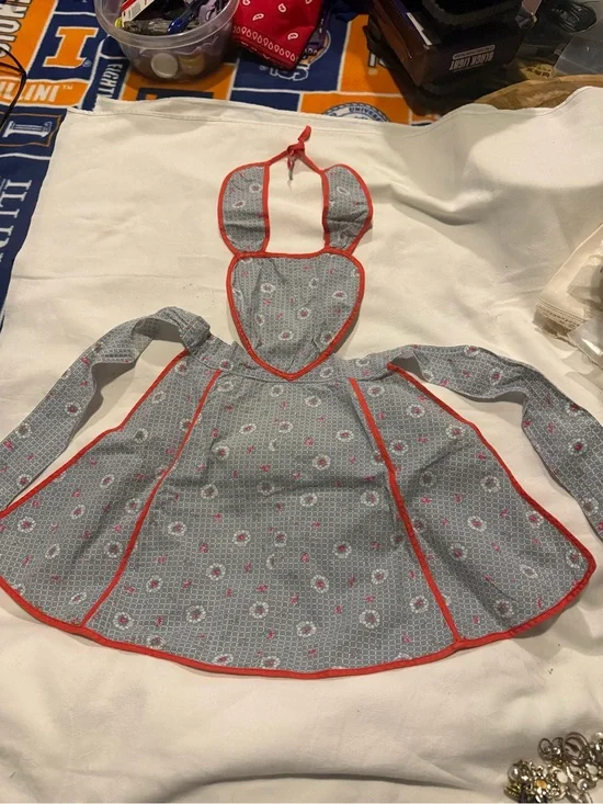 Vintage Girls' Blue Floral Apron with Red Trim - Kids Accessories
