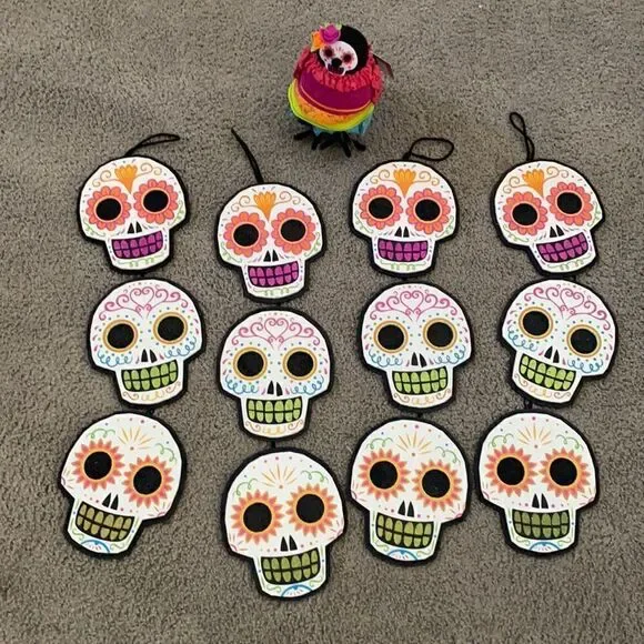 Halloween Decor Bundle Sugar Skull Wall Signs and Skull Bird! All NEW items