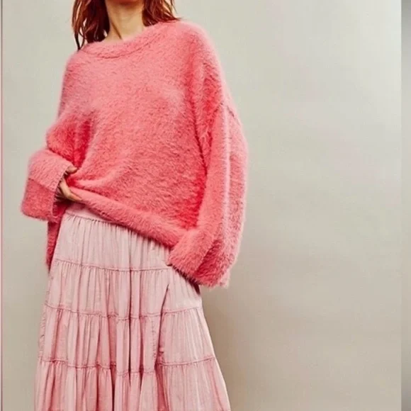 Free People Harrison Bunny Crew Sweater XS Pink Eyelash Knit Oversized Slouchy