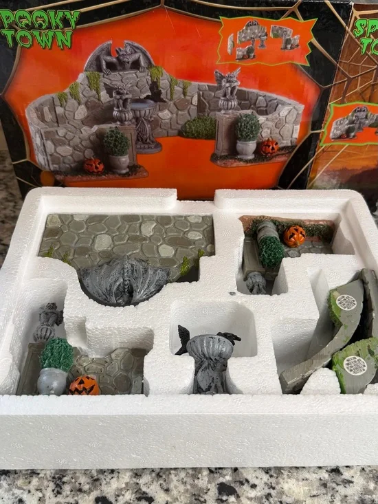 Spooky Town Grey Garden Gargoyles