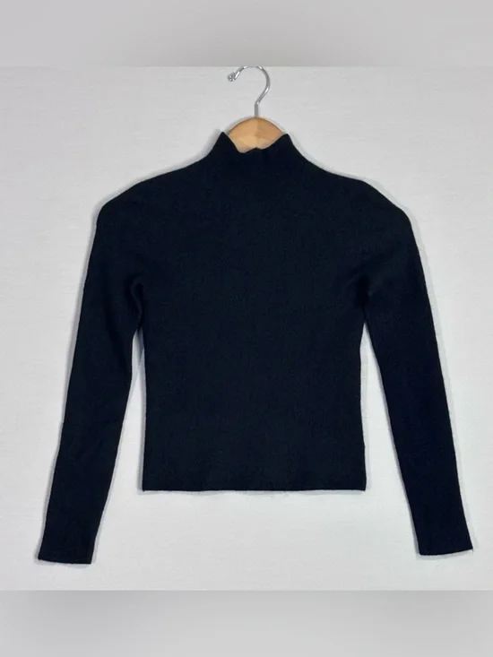 Quince 100% Cashmere Mock Neck Sweater Cropped Soft Luxury Minimal