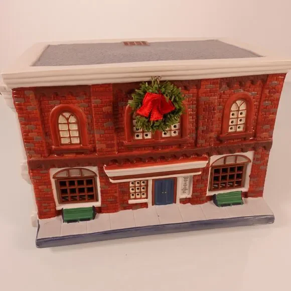 Hawthorne Village Welcome to Mayberry Lighted Post Office 1995 Christmas Wreath