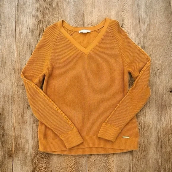 Michael Kors V-Neck Sweater in Rich Mustard