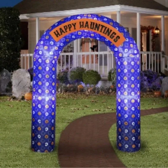 Brand New Gemmy Halloween Inflatable Archway with Lights