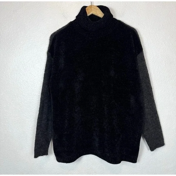 Cousin Johnny Turtleneck Sweater Womens Medium Wool Mohair Mixed Media Back Gray