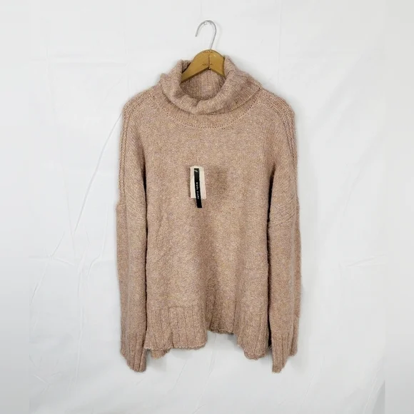 Women's XL NWT Philosophy Sweater