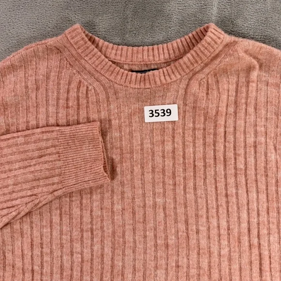 Abercrombie & Fitch Sweater Womens XL Pink Ribbed Knit Crew Neck Side Slit 3539