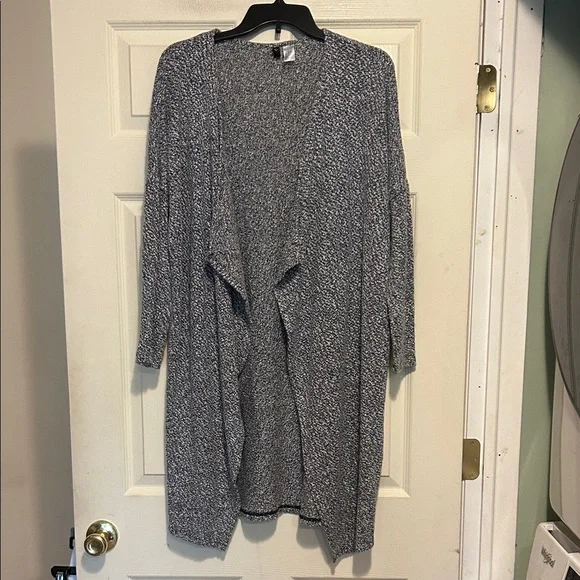 H&M Gray Open Front Cardigan Size Medium