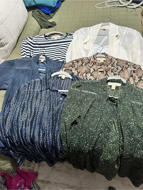 7 Michael Kors Tops Sz small to medium $50 (bundle deal)