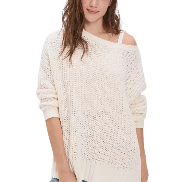 NWT American Eagle Women's Slouchy Snowsoft‎ Sweater- very oversized- size xs