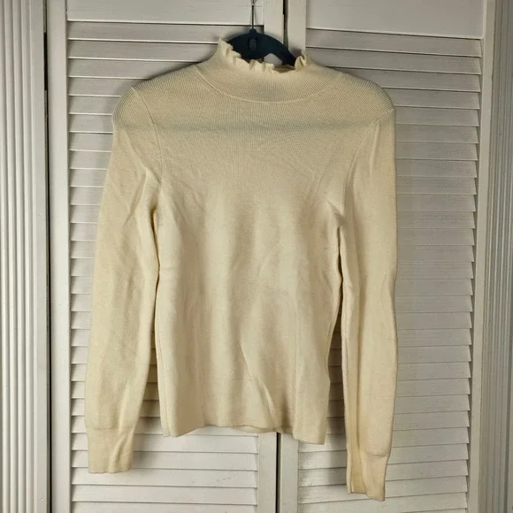 J Crew Womens Cream Rufflenack‎ Merino Wool Blend Sweater Medium