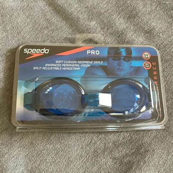 NWT Speedo Pro Blue Goggles