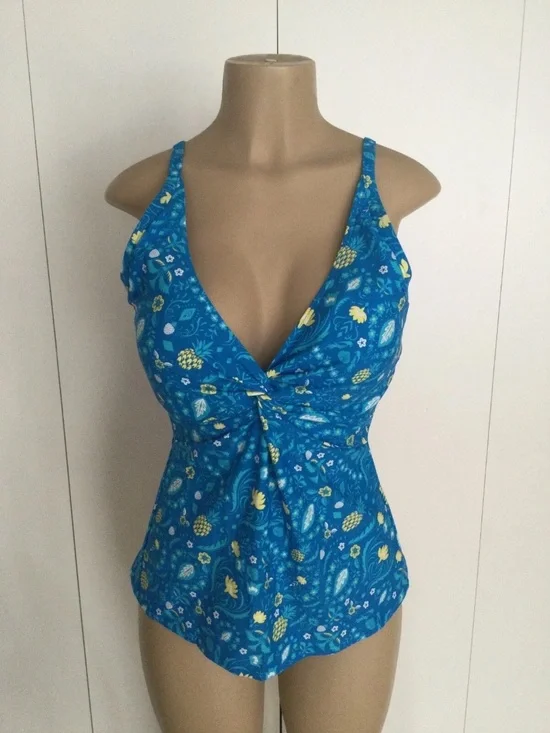 Sunsets Pineapple Grove Underwire Tankini Size 40D/42C
