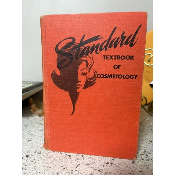 Textbook of Cosmetology Milady‎ Pub.. Corp. 1972 VTG Educational Reference Book