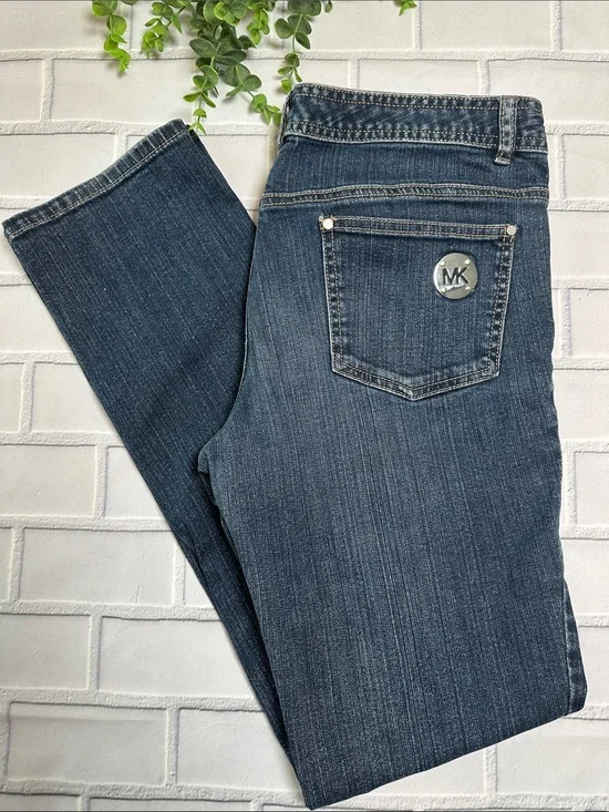 Michael Kors * Ladies Straight Leg Denim Jeans w/ Silver MK Emblem. Sz 10