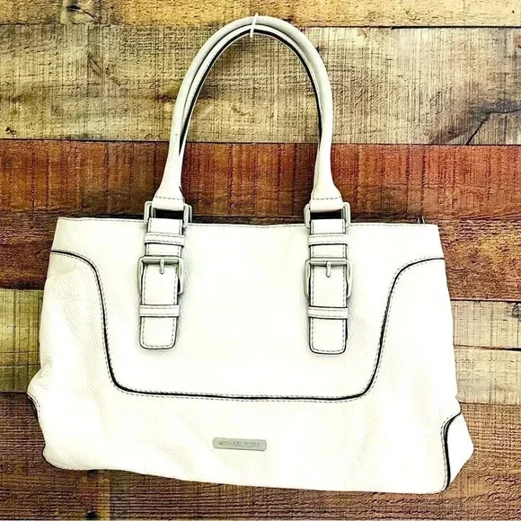 Micheal Kors Pebbled Leather Shoulder Bag