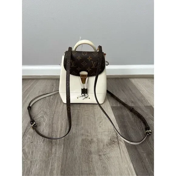 Louis Vuitton Patent Monogram Hot Springs Backpack Snow