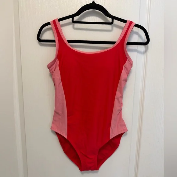 Lands’ End Women’s One-Piece Swimsuit Red/Pink Colorblock XS | NWT