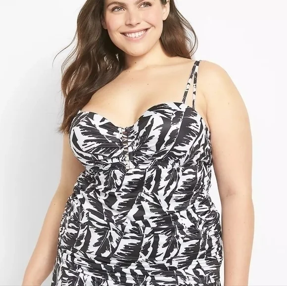 44DDD Lane Bryant Cacique Women's Relaxed Fit Swim‎ Top Underwire Bra Tankini