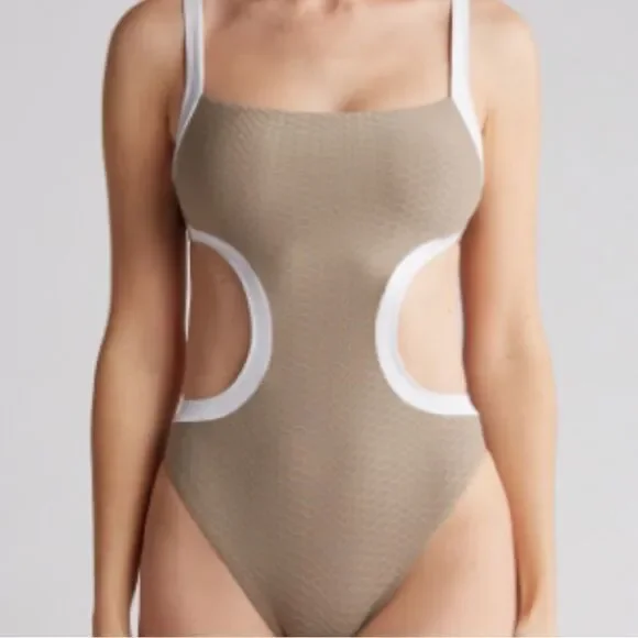Colorblock one piece swimsuit