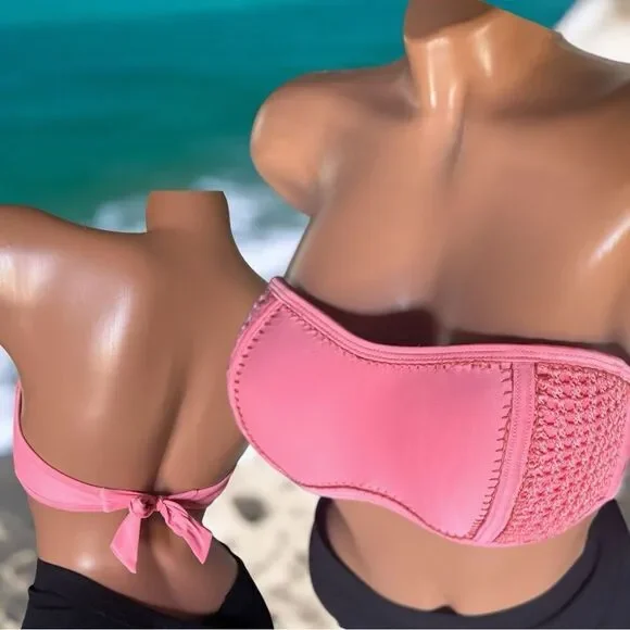 XHILARATION l Light Peach Coral Bikini Top l Crochet l Tie back l Padded l M EUC