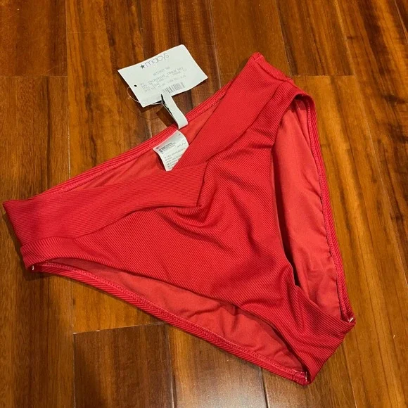 Bar III Red Bikini Swim Bottom Ribbed‎ V Front BarIII New NWT Junior Size Large