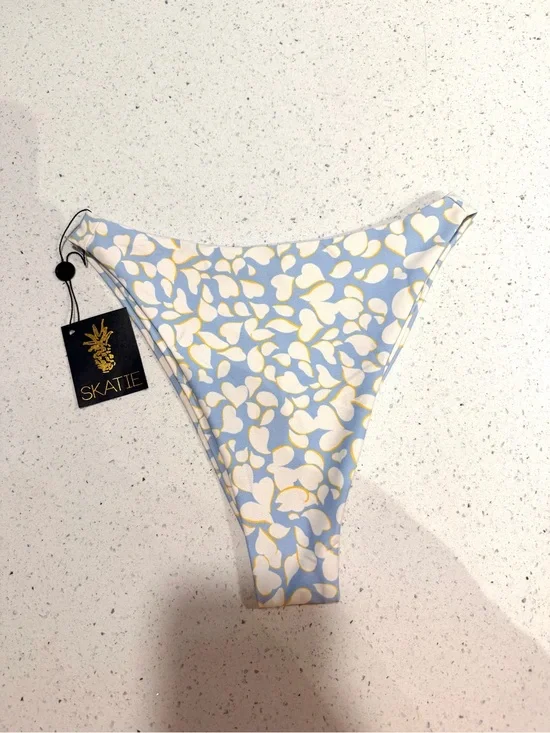 NWT Skatie Kelly Bikini Bottoms - Nantucket Light Blue & White - S