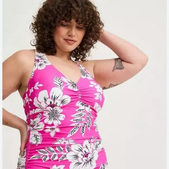 Torrid Tie Back One Piece Hot Pink Floral Gorgeous Swimsuit Torrid size 3 NWT
