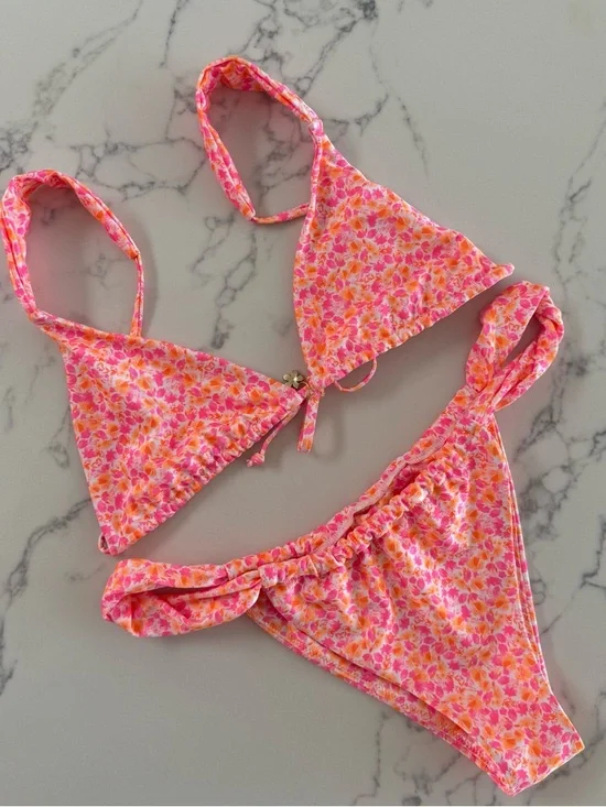Kulani Kinis Bralette Top & Thong Bottom Bikini SET - Sherbet Shimmer - Size L