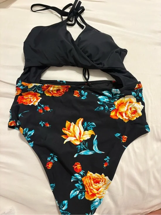 Cupshe Black One-Piece Swimsuit with Orange and Teal Floral Print