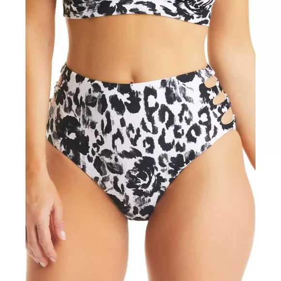 BAR III Cut Out Bikini Bottom Animal Printed Swim SIZE MEDIUM New