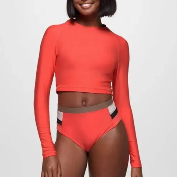 Prana Baja Bound Rashguard Swim Top Women's M Rose Fire Cropped Crew Neck Sporty