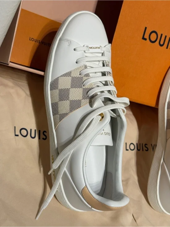 Louis Vuitton White & Beige Damier Azur *NEW* unused w/ box, EU 40.5 / 40 1/2 🔥