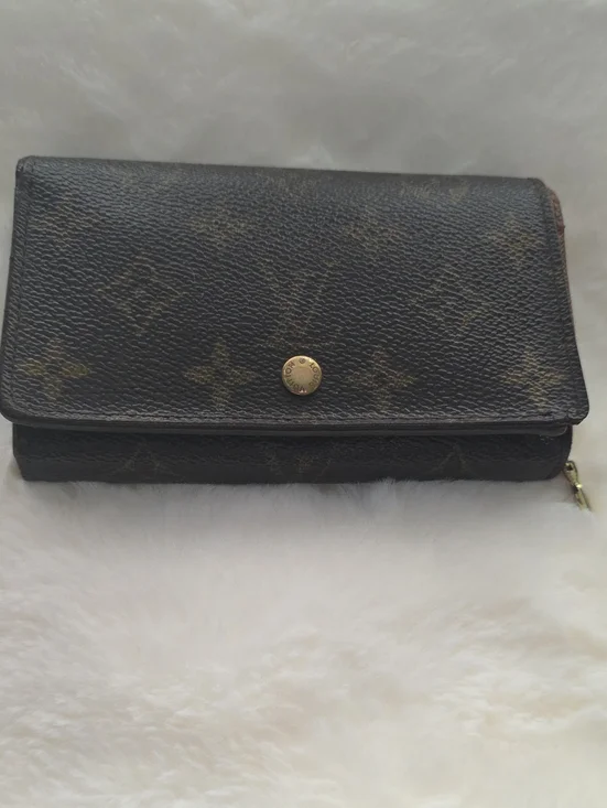 Preloved Louis Vuitton Monogram Compact Wallet