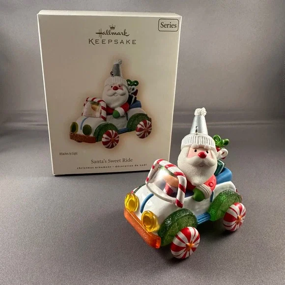 Hallmark Keepsake Santa's Sweet Ride 2007 Christmas Ornament‎ Candy Cane Car