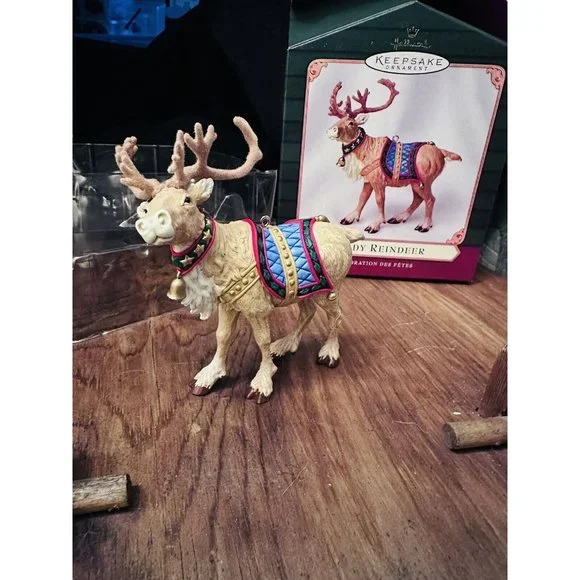 Hallmark Keepsake Ornament Ready Reindeer Membership Piece QX8295 2001‎