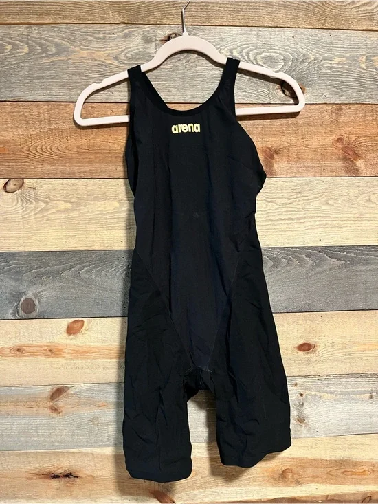 Arena Powerskin Black Women’s Technical Swimming Suit size 32.