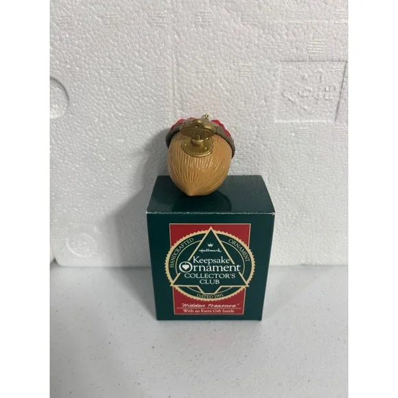 Hallmark 1991‎ Keepsake Ornament Collector's Club Hidden Treasure Acorn Squirrel
