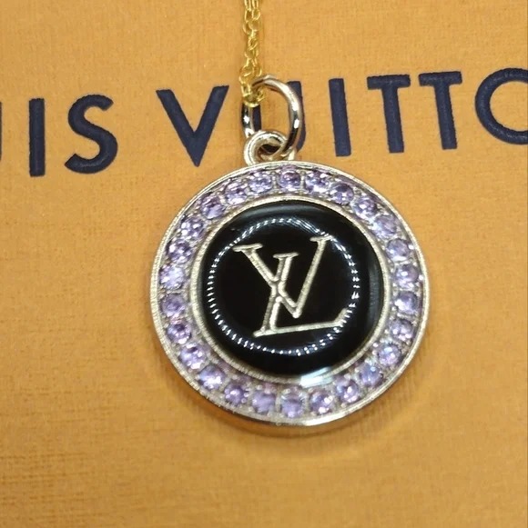 LOUIS VUITTON LV ZIPPER PULL CHARM GOLD tone metal, RHINESTONES 23mm