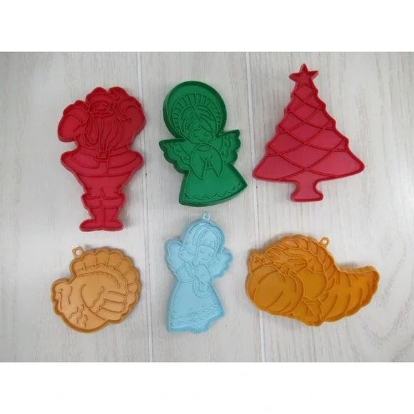 Hallmark Tupperware Cookie Cutters Lot 6 Turkey Cornucopia Christmas Angels Tree