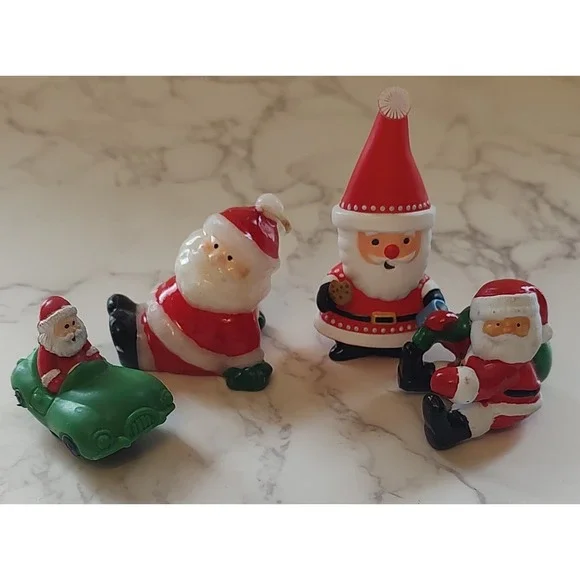 Lot Of 4 Small Santa Items Candle Ornament Shelf Sitter Car Some Vintage A1
