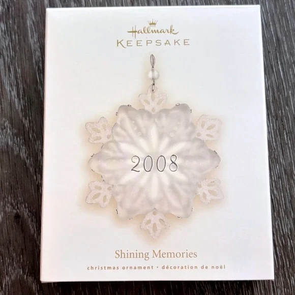 Hallmark Keepsake 2008 Shining Memories Christmas Ornament Snowflake Metal Frost
