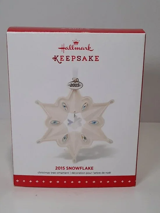 Hallmark Keepsake 2015 Porcelain Snowflake Christmas Ornament Hanging QGO1567