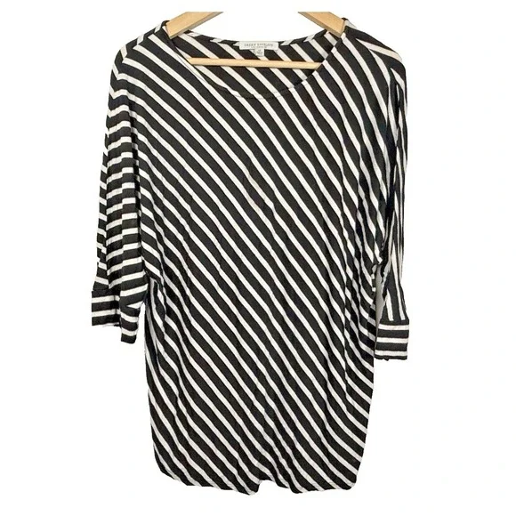 Green Envelope Womens 1X Stripe 3/4 Dolman Sleeve Black White Tunic Blouse Shirt