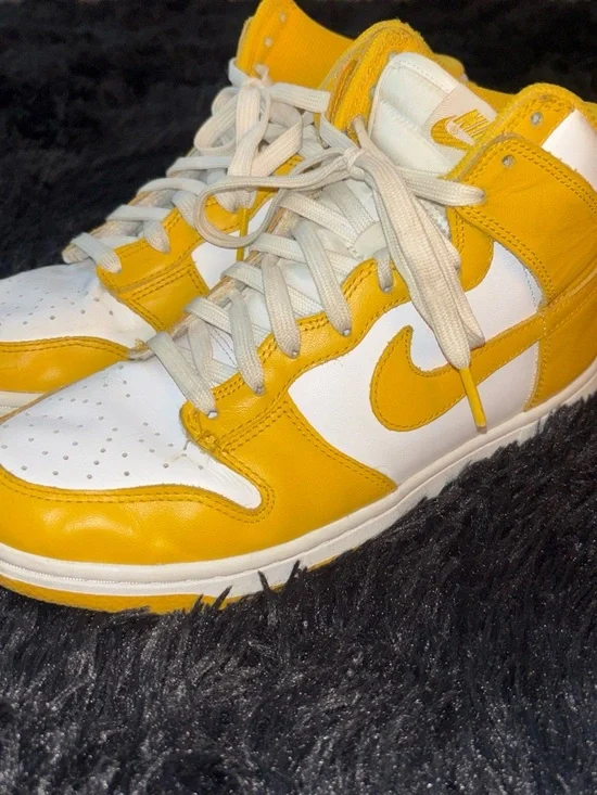 Nike Dunk High “Dark Sulfur”