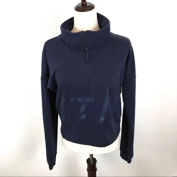 ‎Nike womens track & field funnel neck sweatshirt S
